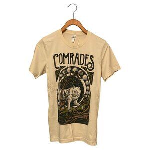 Comrades Wolf Behind Tree Logo Spell Out Tan Beige S/S T-Shirt Men's Size S